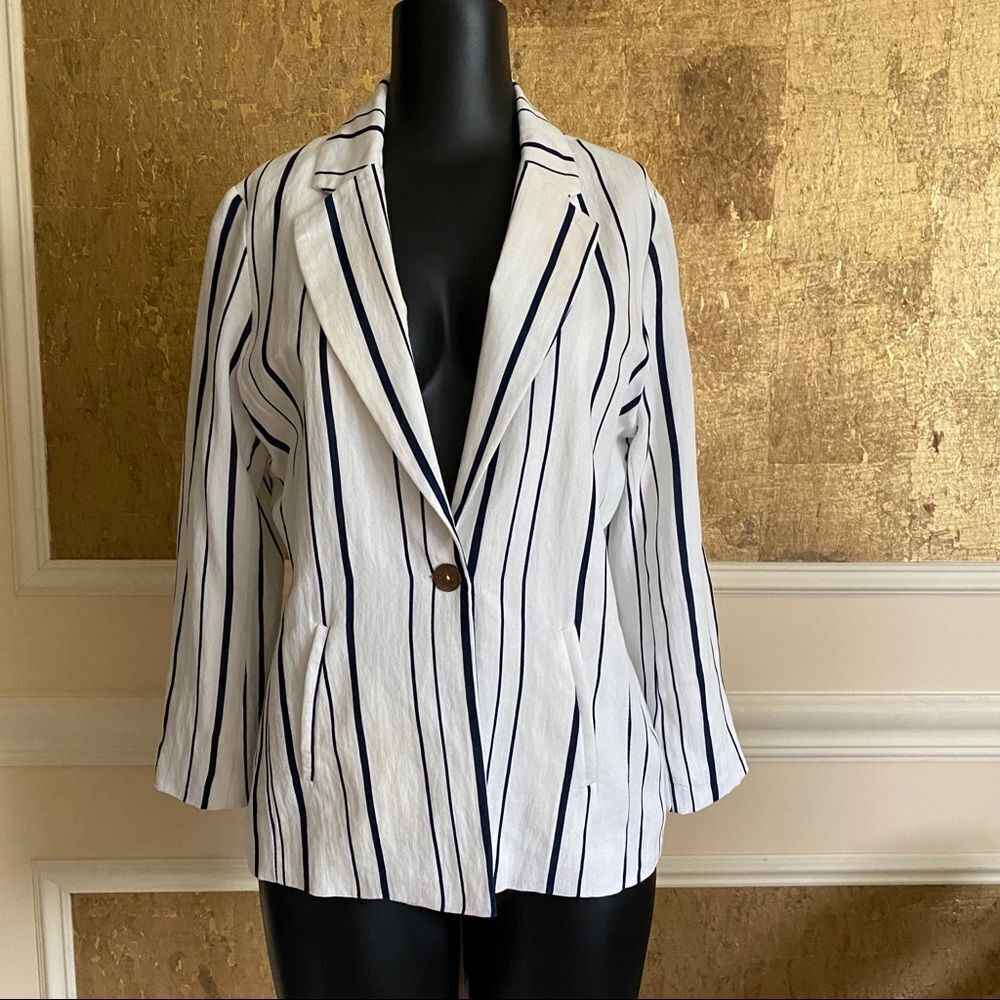SKYLAR + MADISON black ivory striped blazer M